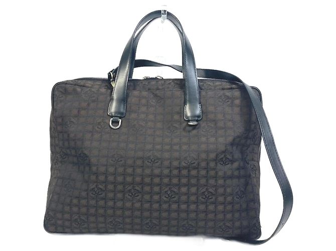 Borsa a tracolla in tessuto marrone Chanel