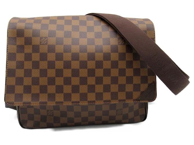 Bolsa de Ombro Shelton MM da Louis Vuitton Marrom  ref.1470598