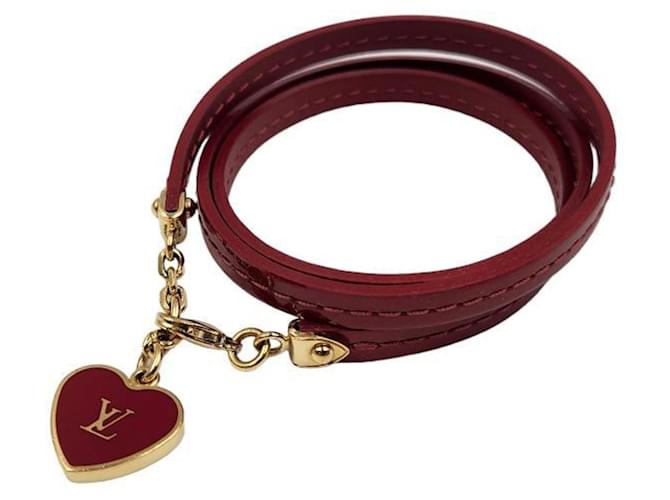 Bracelet en charme rouge Louis Vuitton  ref.1471321