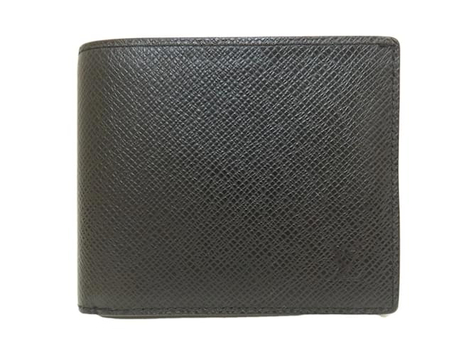 Louis Vuitton M62045 Portefeuille Amerigo NM Bi-fold Wallet Black Leather  ref.1471395