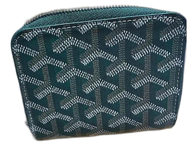 233 Small Matignon wallet by GOYARD. Green Exotic leather  ref.1473304