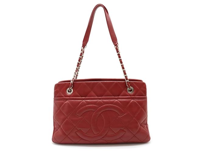 Bolso tote de cuero caviar Matelassé Chanel Roja  ref.1479478