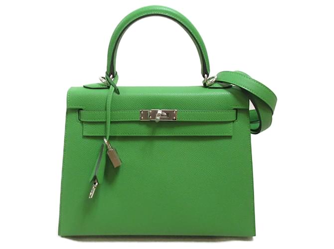 Hermès Kelly 25 Cuir Vert  ref.1479916