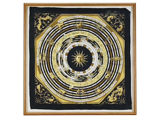 Hermès Carré 45 DIES ET HORE Astrologie Soleil Écharpe Encadrée Soie Noir Doré  ref.1480692