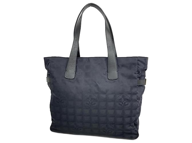 Sac fourre-tout en nylon noir Chanel  ref.1482766