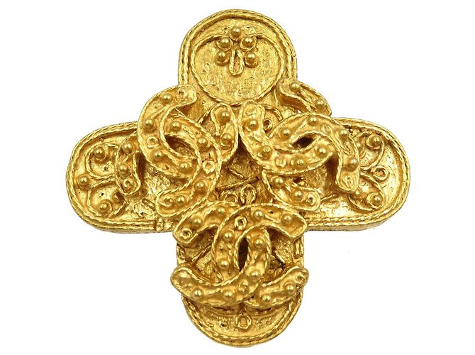 Broche de metal dorado Chanel Triple Coco Marca 94A