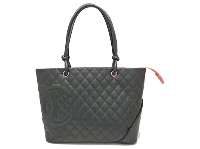 Sac fourre-tout Chanel en cuir de veau noir  ref.1489204