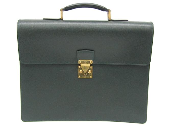 Louis Vuitton Taiga Moscova Briefcase Leather  ref.1491052
