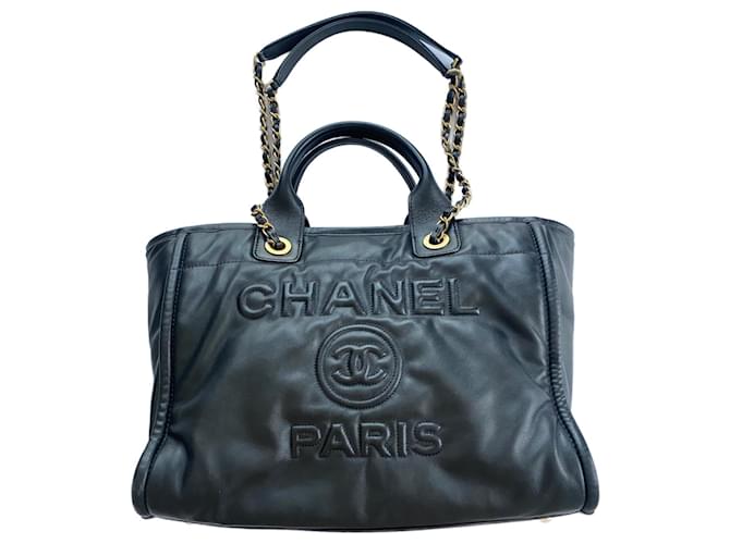 Chanel Deauville Preto Couro  ref.1491296