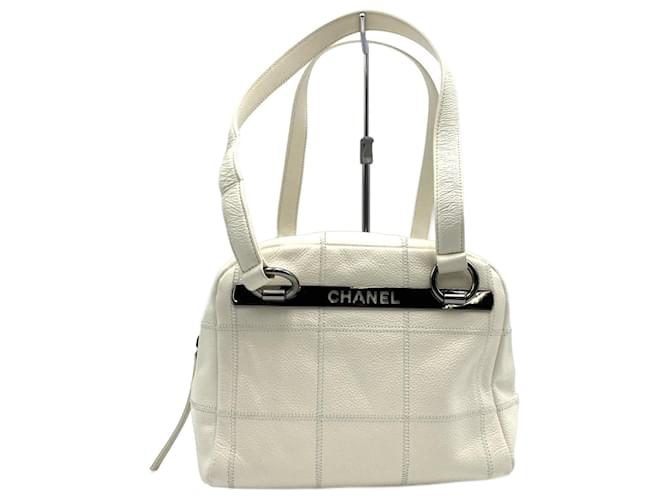 Bolsa Chanel Chocobar em couro caviar branco  ref.1491876