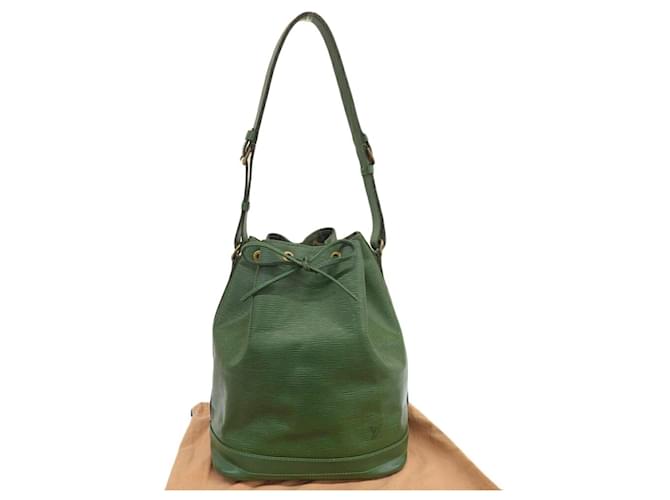 Noe Louis Vuitton Noé Verde Couro  ref.1494971