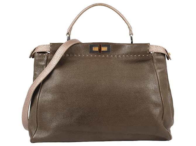 Sac à main Fendi Peekaboo Regular Selleria en cuir 2way en vert mousse 8BN210  ref.1495110