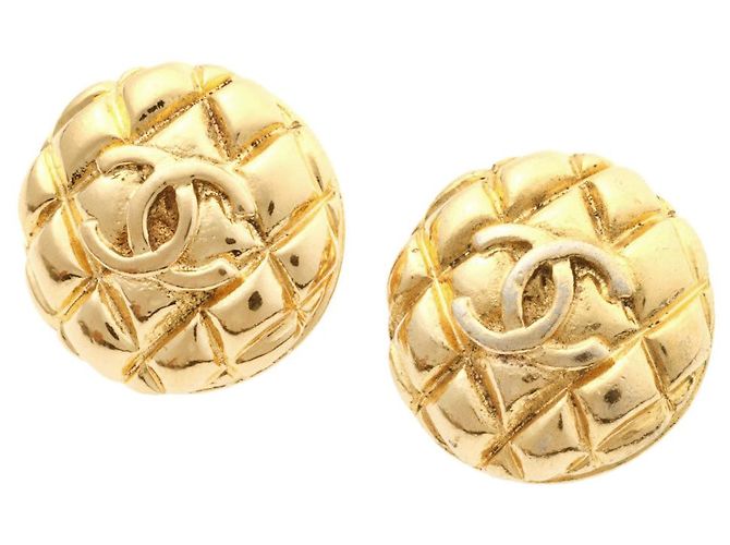 Orecchini vintage matelassé con il logo Chanel Coco Mark D'oro