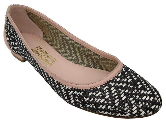 Salvatore Ferragamo Black / White / Blush Pink Woven Leather Ballet Flats Multiple colors  ref.1498383