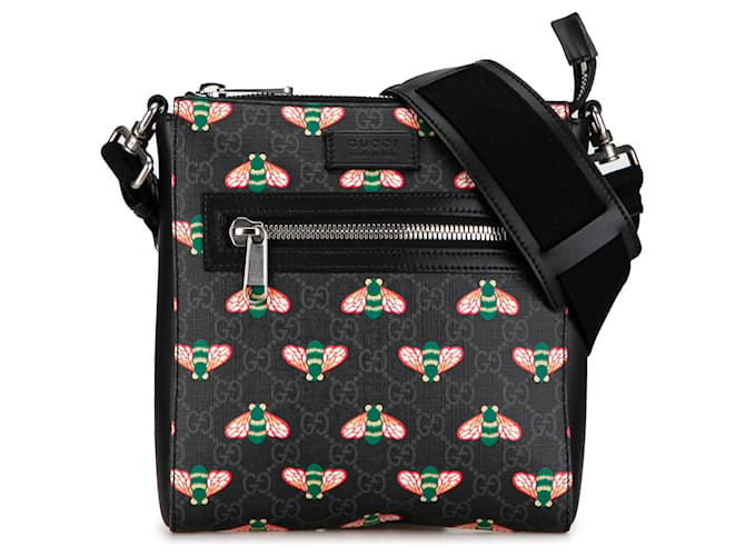 Black Gucci GG Supreme Bestiary Bee Messenger Crossbody Bag Cloth  ref.1498907