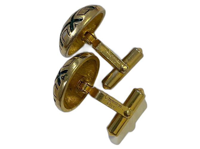 Abotoaduras Christian Dior douradas com esmalte verde Dourado