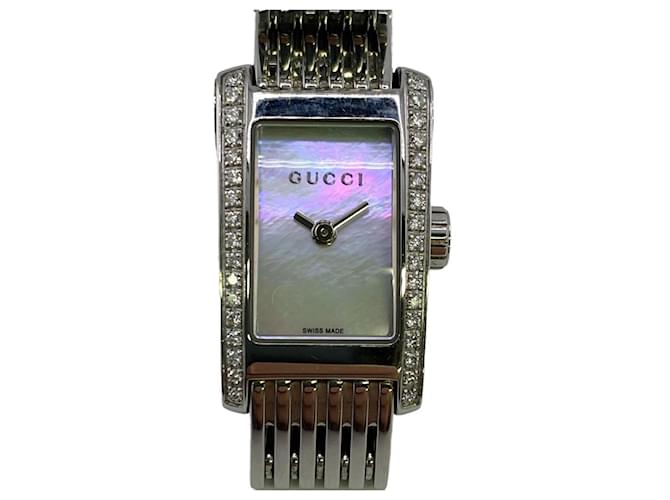 Gucci 8600L G Metro Quartz Side Diamond Watch Silvery ref.1503771
