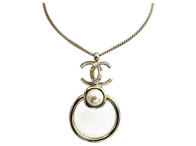 Collar de latón dorado Chanel