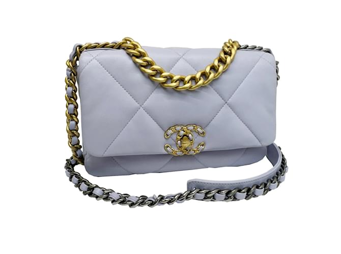 Chanel CHANEL 19 Bolsa Pequena com Aba Roxo Couro  ref.1504075