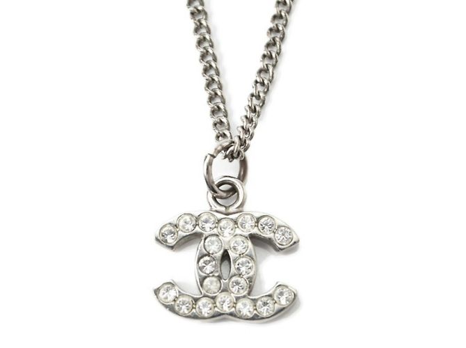 Colar Pendente de Prata com Strass Chanel