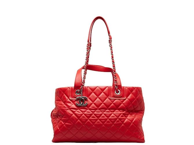 Sac à épaule Chanel Coco Mark Matelassé avec chaîne Cuir Rouge  ref.1504507