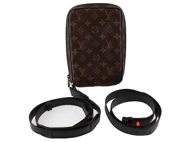 Borsa laterale utilitaria Solar Ray di Louis Vuitton Marrone Nero Monogramma Pelle Pelle verniciata  ref.1506459