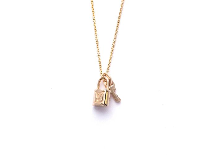 Colar Pandantif Lockit Louis Vuitton Dourado