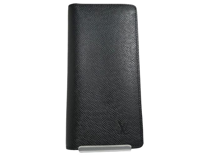 Louis Vuitton Taiga Long Wallet Black