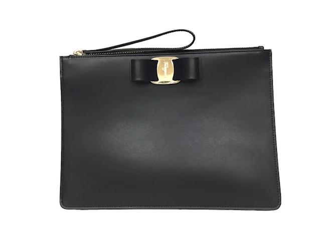 Salvatore Ferragamo FIOCCO VARA Clutch Bag Black Leather  ref.1507686