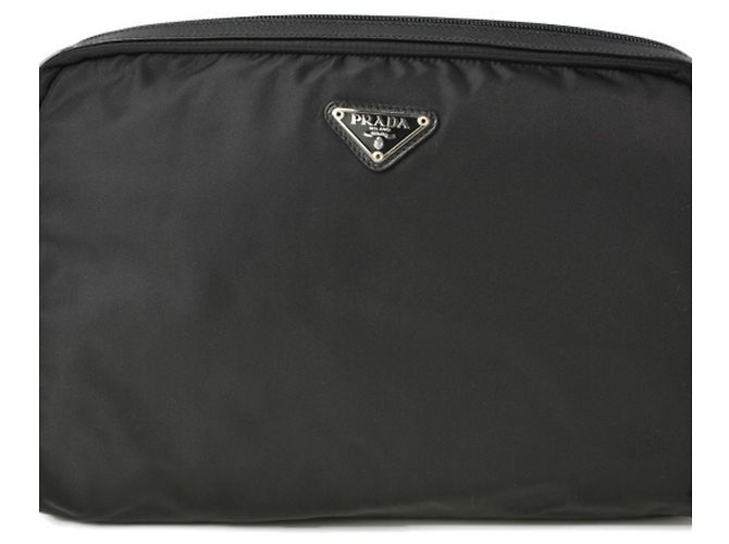 Prada Reise-Clutch aus schwarzem Vela-Nylon