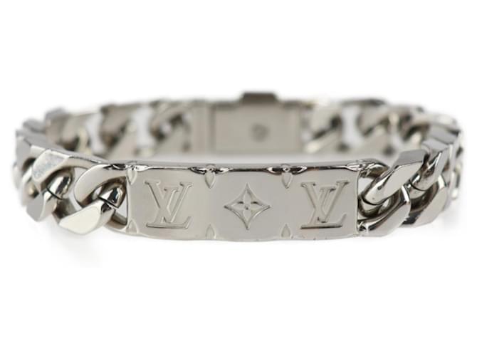 Bracelet en argent avec charme Monogram Louis Vuitton Métal Argenté  ref.1509024