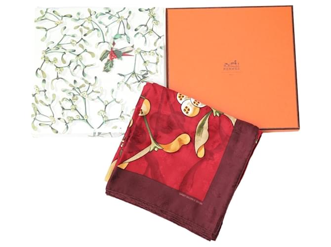 Hermès Écharpe en soie rouge Hermes  ref.1510075