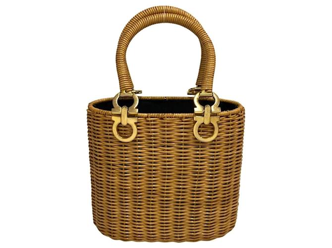 Salvatore Ferragamo Gancini Rattan Handbag Beige Golden  ref.1510103