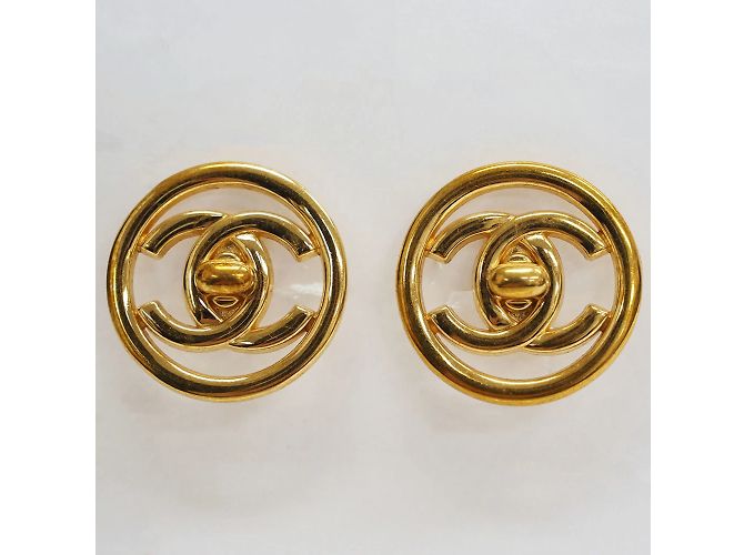 Chanel Coco Turnlock Runde Ohrringe Golden