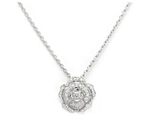 Collar de Oro Blanco K18WG Camelia de Chanel