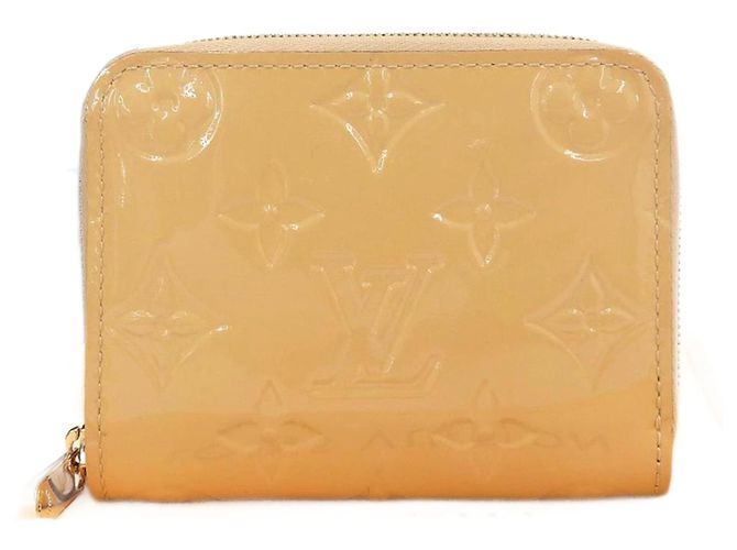 Monedero Zippy en Monogram Vernis de Louis Vuitton Beige