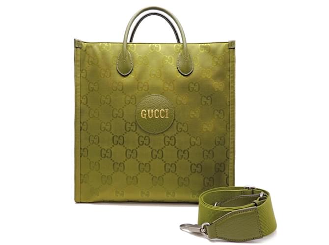 Sac fourre-tout moyen Gucci GG Nylon Off The Grid  ref.1513160