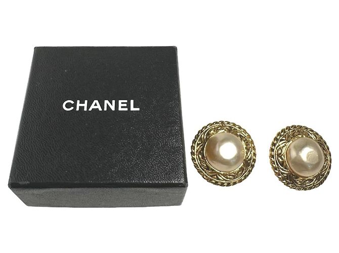 Boucles d'oreilles clips en plaqué or Chanel Doré