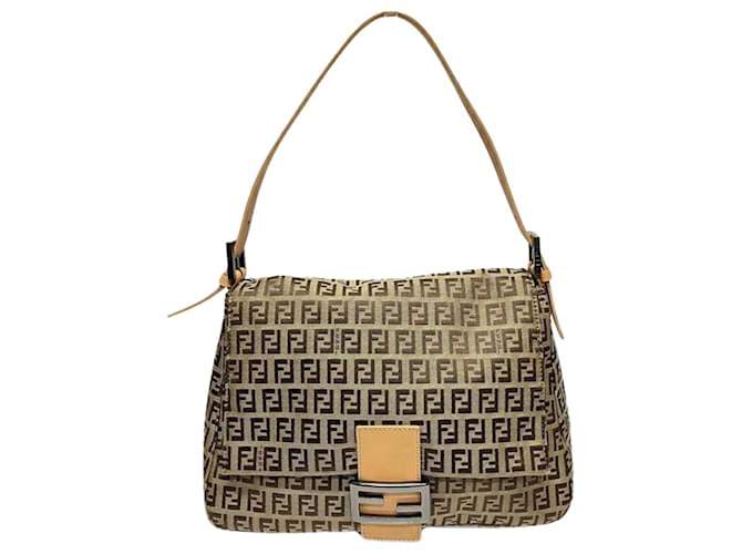 Bolsa de Ombro Fendi Zucchino Mamma Bucket Bege Caqui Couro Lona  ref.1513969