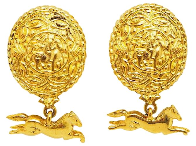 Boucles d'oreilles vintage en forme de cheval Chanel Doré  ref.1514805