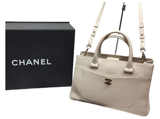 Chanel Neo Executive Tote Shoulder Bag  ref.1514969