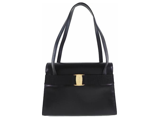 Bolsa de ombro feminina Salvatore Ferragamo Vara BK-21 em couro preto  ref.1515225