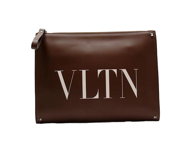 Pochette cloutée en cuir marron Valentino Garavani  ref.1515229