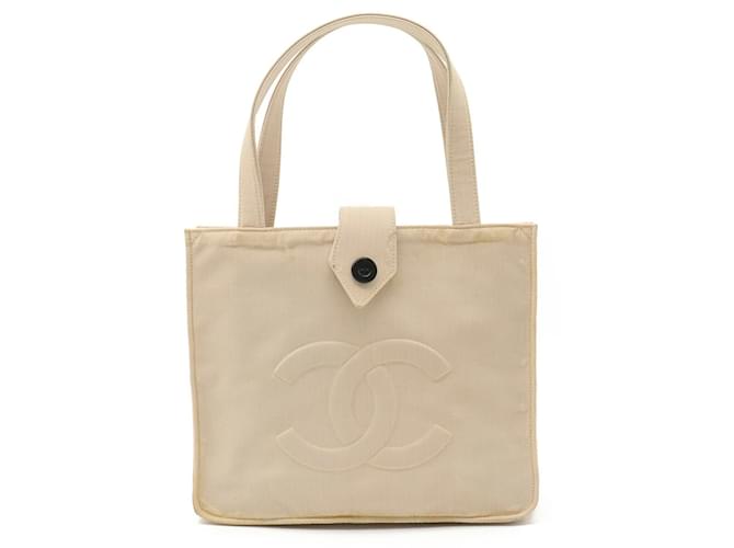 Bolso tote de nylon beige claro Chanel  ref.1515310