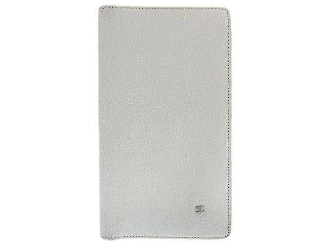 Chanel Camellia Long Wallet Cream
