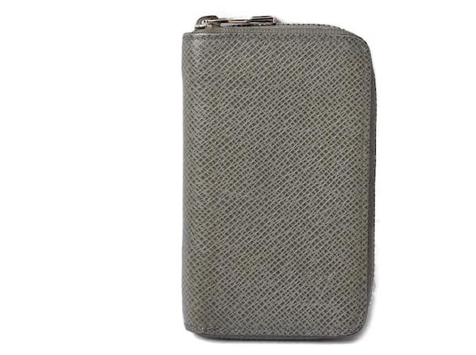 Louis Vuitton Taiga Leather Zippy Coin Purse Grey  ref.1518421