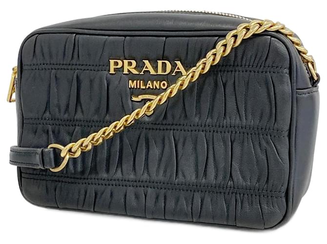 Sac à épaule en cuir noir Prada  ref.1519220