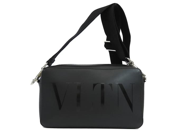 Valentino Black Leather Shoulder Bag  ref.1519917