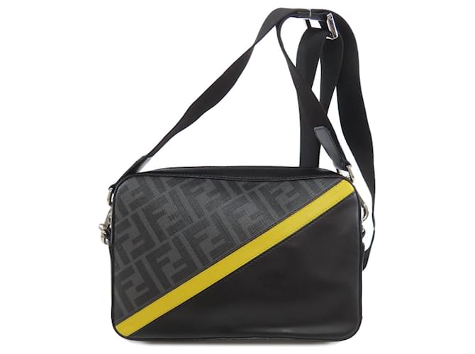 Bolso de hombro Fendi Diagonal Camera Case Castaño Cuero Plástico  ref.1520049