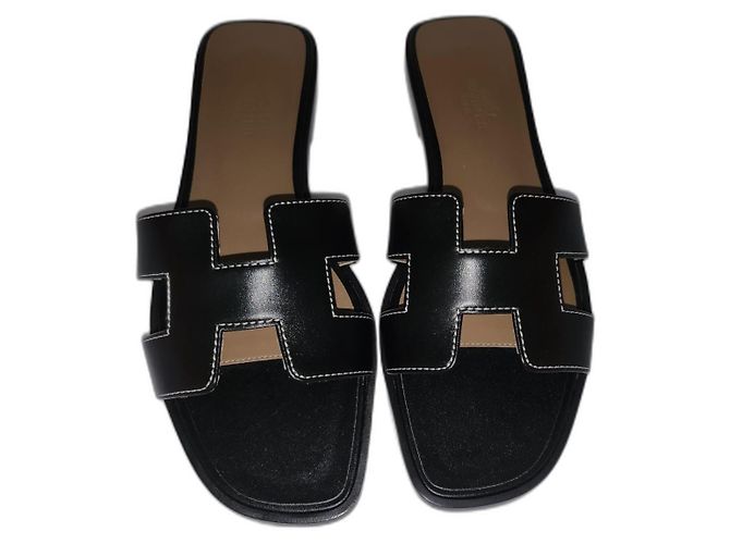Hermès Oran leather sandals black